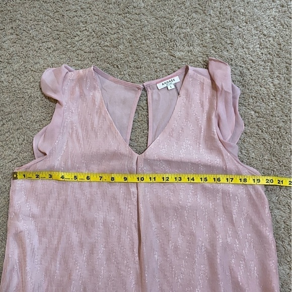 Andree by Unit Capped Sleeve Pink Tank Blouse - Picture 5 of 7